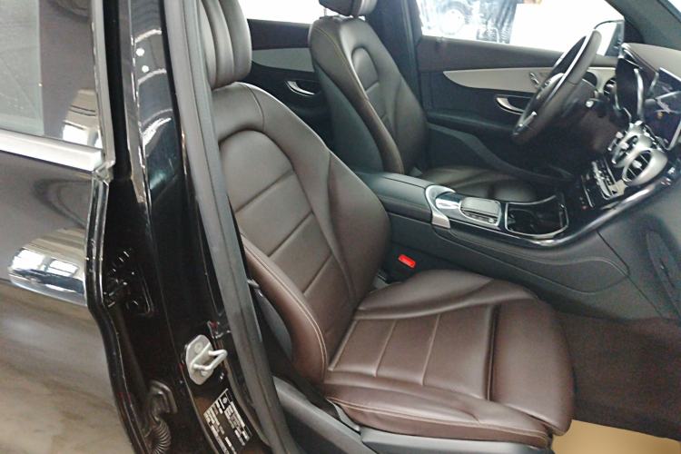 Used Mercedes-Benz GLC 2021 GLC 260 L 4MATIC Dynamic Edition Right Front Seat