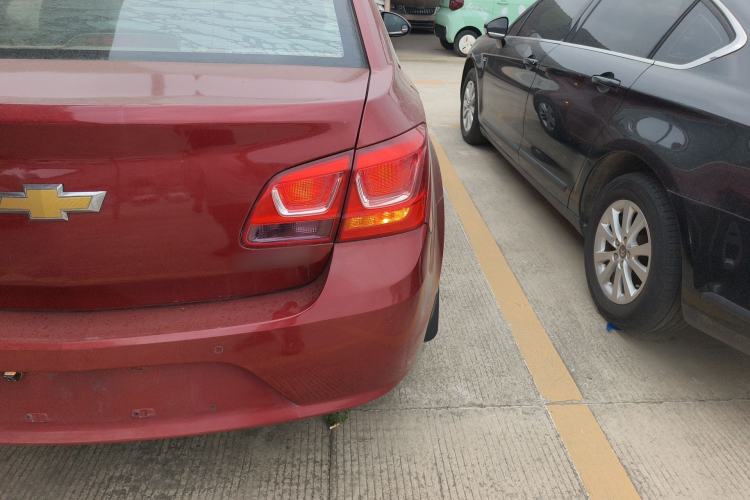 Used Chevrolet Cruze 2015 1.5L Classic SE AT Right Rear Taillight