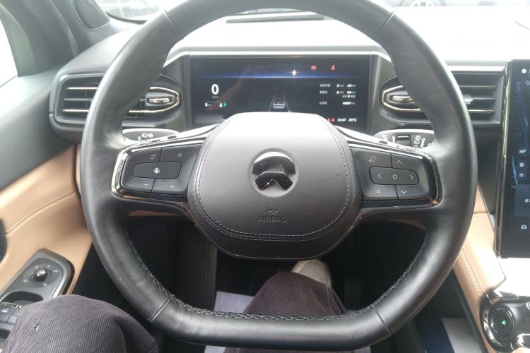 Used Nio ES8 2020 415 km Range 6-Seater Version
