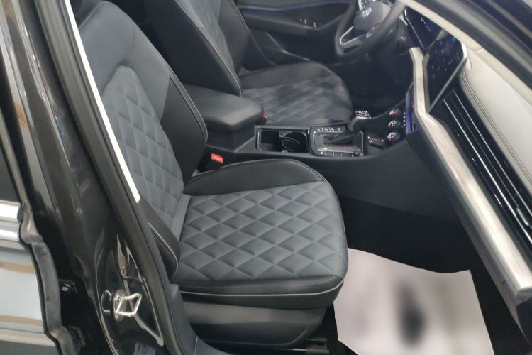 Used Volkswagen Sagitar 2025 300TSI DSG Excellence Edition