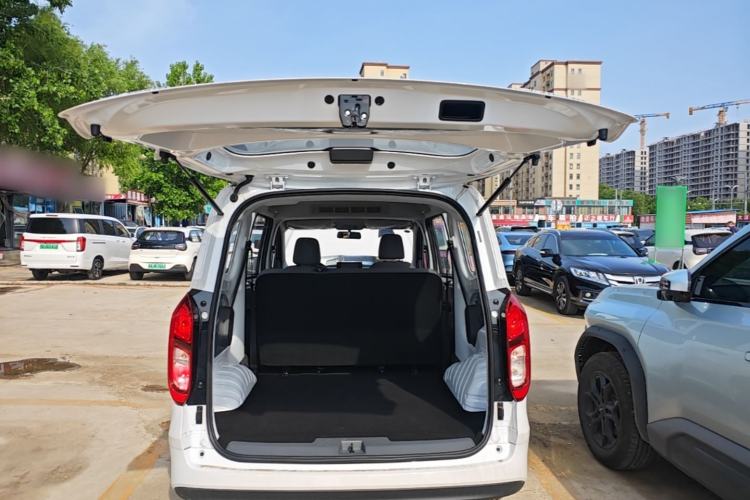 Used Wuling Hongguang New Energy 2024 All-Electric Model 300KM Standard Version