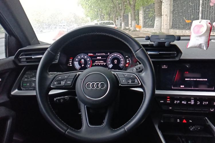 Used Audi A3 2022 Sportback 35 TFSI Fashionable Sports Model Steering Wheel