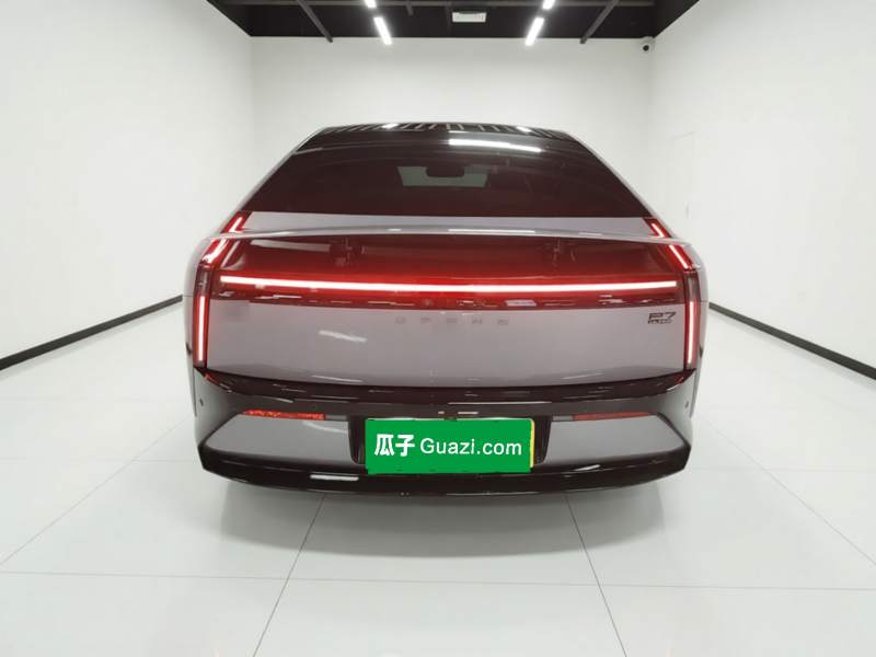 Used XPeng P7 2025 Model—750 All-Wheel-Drive High-Performance Ultra — 5