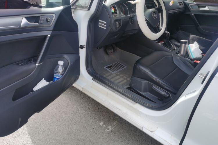 Used Volkswagen Golf 2016 1.6L Automatic Comfort Model
