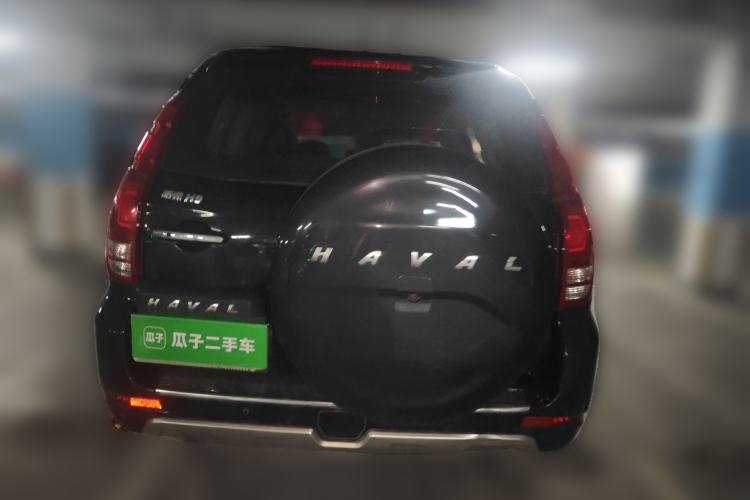 Used Haval H9 2015 2.0T Four-Wheel Drive Luxury 7-Seater Rear