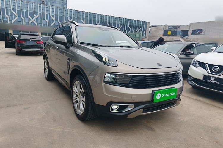 Used Lynk & Co 01 2019 2.0T Two-Wheel-Drive Pro Version China VI Standard
