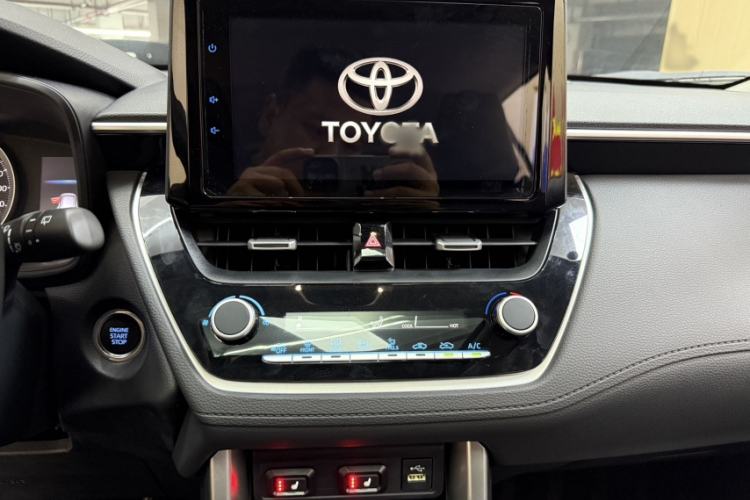 Used Toyota Corolla Cross 2022 2.0L Luxury Edition