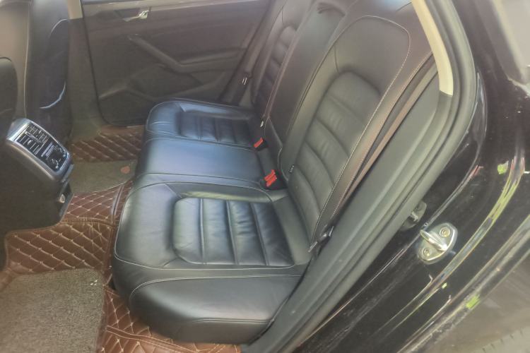 Used Volkswagen Passat 2017 280TSI DSG Luxury Edition Left Rear Seat