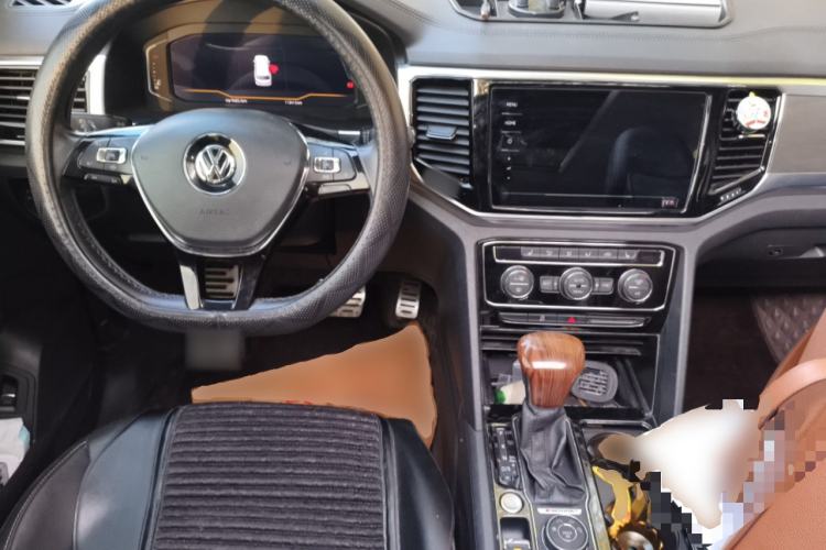 Used Volkswagen Teramont 2020 380TSI Four-Wheel Drive Luxury Version China VI Standard Center Console
