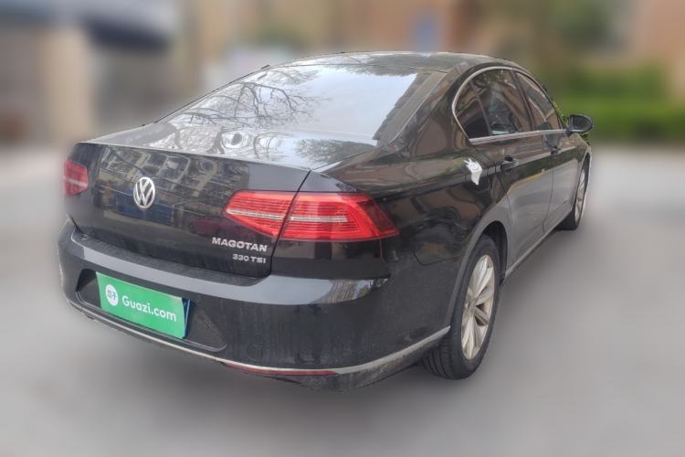 Used Volkswagen Magotan 2017 330TSI DSG Leading Model Rear Right 45 Deg