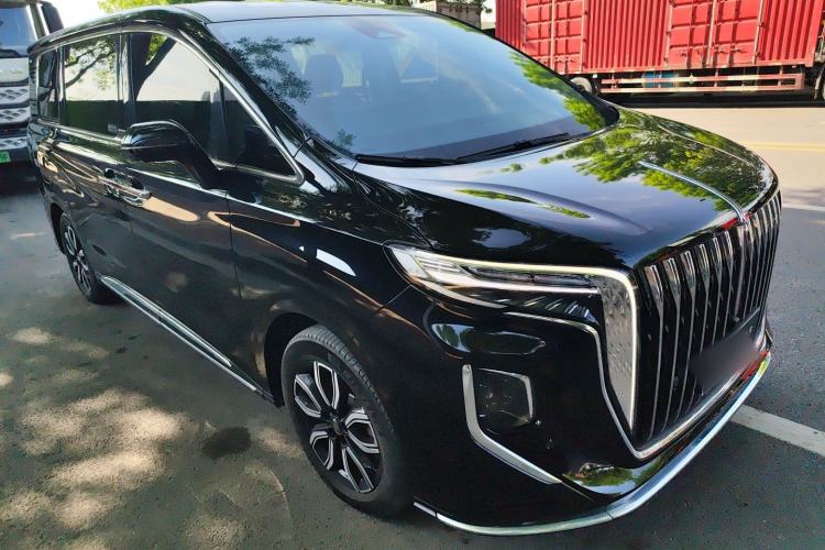 Used Hongqi HQ9 2023 2.0T Smart Connect Flagship Edition Front Right 45 Deg