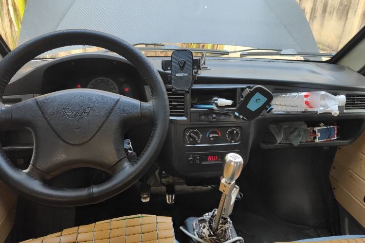 Used Wuling Zhiguang 2013 1.0L Practical Version