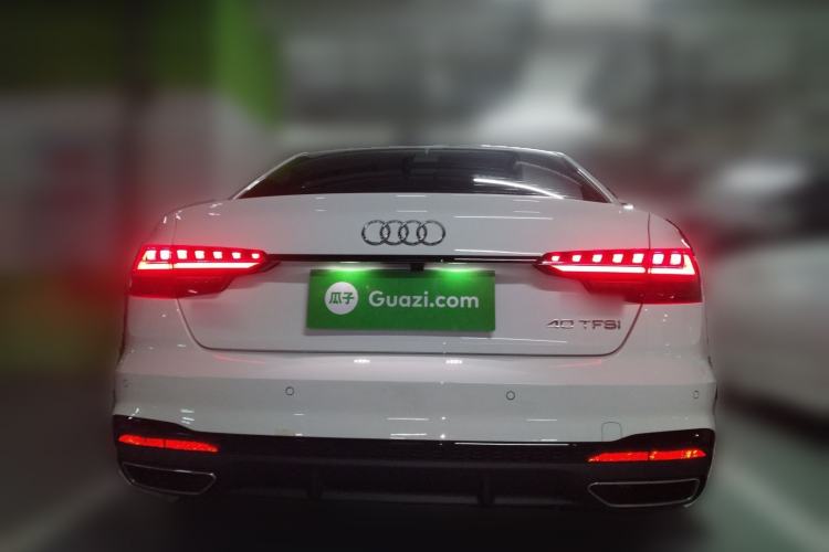 Used Audi A4L 2022 40 TFSI Luxury Dynamic Model
