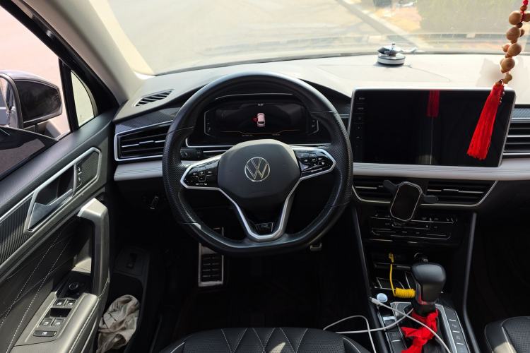 Used Volkswagen Tiguan L 2022 330TSI Automatic Two-Wheel Drive R-Line Enhanced Edition Steering Wheel