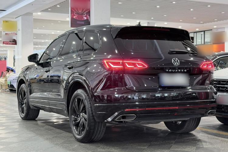 Used Volkswagen Touareg 2022 3.0 TSI Luxury Edition Black Diamond Sport Package
