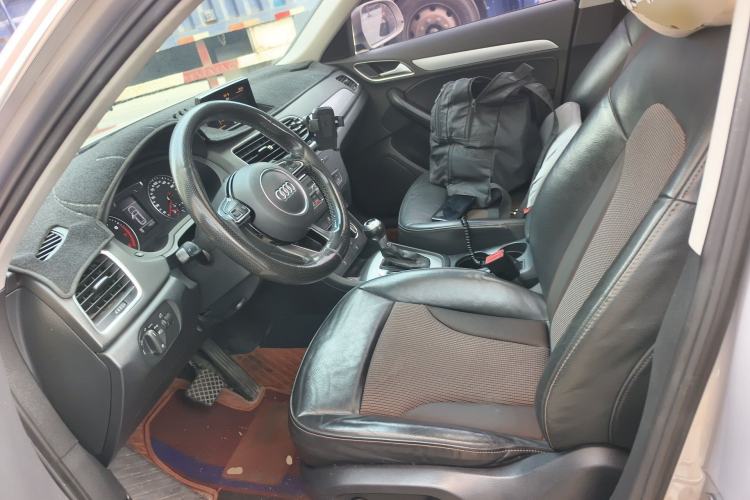 Used Audi Q3 2017 35 TFSI Fashion Model Left Front Seat