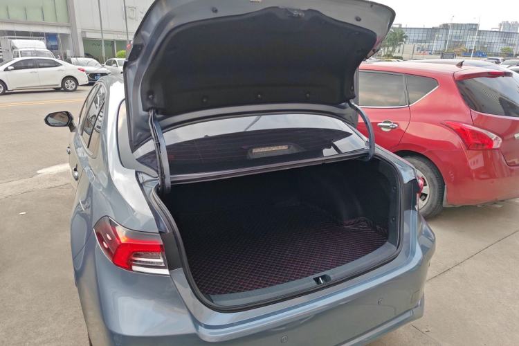 Used Toyota Corolla 2021 Dual-Motor 1.8L E-CVT Elite Edition