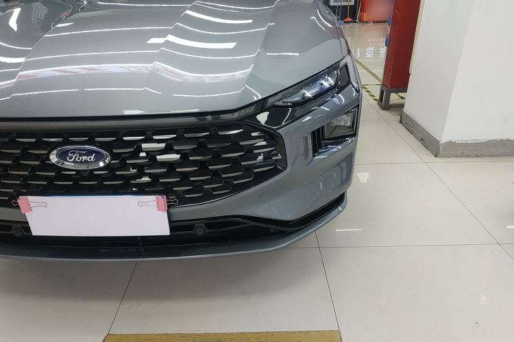 Used Ford Mondeo 2025 2.0T EcoBoost Ultimate Edition
