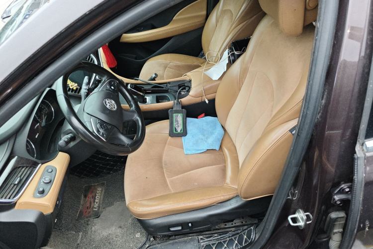 Used Buick LaCrosse 2018 28T Elite Edition Left Front Seat