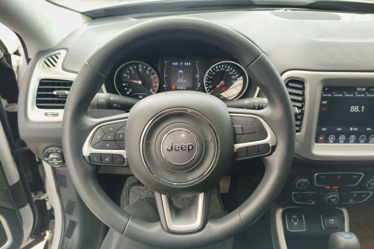 Used Jeep Compass 2020 220T Automatic Leading Edition
