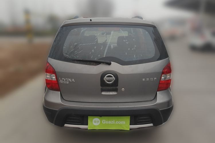 Used Nissan Livina 2010 Jingrui Edition 1.6L Manual Standard Model Rear
