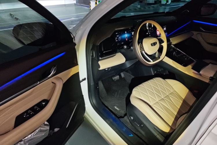 Used Geely Auto Monjaro L 2025 Dongfang Yao 2.0TD Automatic Lanxing Edition Driver Seat