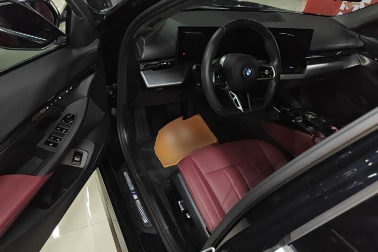 Used BMW i5 2024 eDrive 35L M Sport Package
