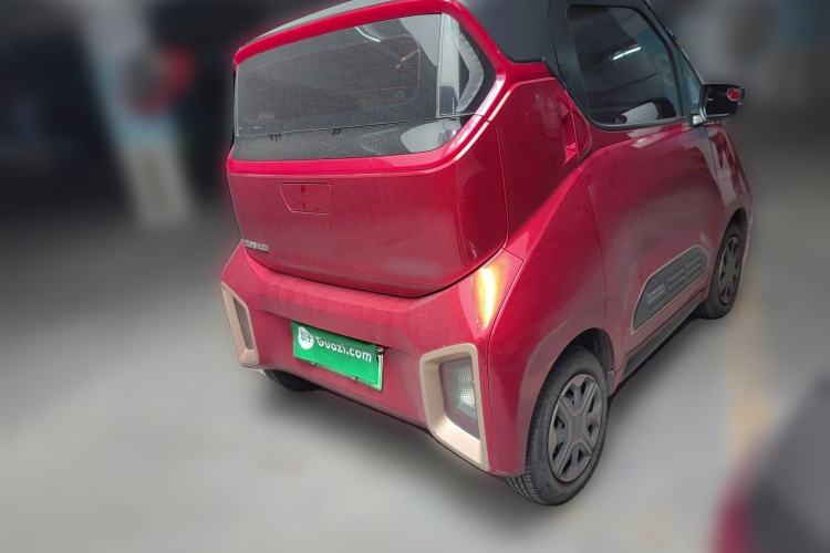 Used Baojun E200 2020 305KM Smart Drive Version Rear Right 45 Deg