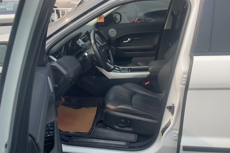 Used Land Rover Range Evoque 2018 240 PS SE DYNAMIC Smart Edition
