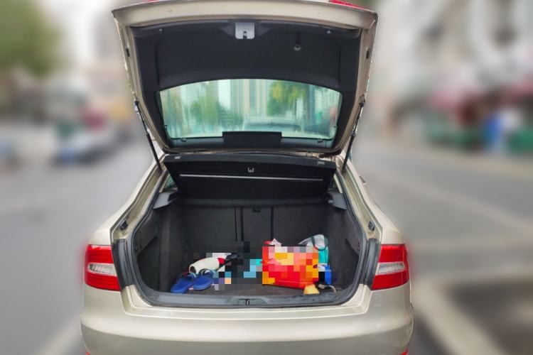 Used Skoda Superb 2013 1.8TSI Automatic Yashi Edition