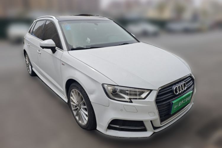 Used Audi A3 2018 30th Anniversary Edition Sportback 35 TFSI Fashion Model
