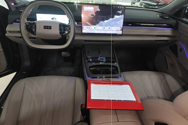 Used Geely Galaxy 8 2025 130km EM-P Starship Edition