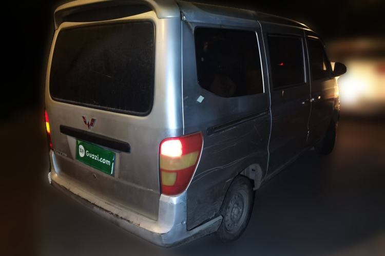 Used Wuling Zhiguang 2010 1.0L New Version Practical Short-Body L2Y