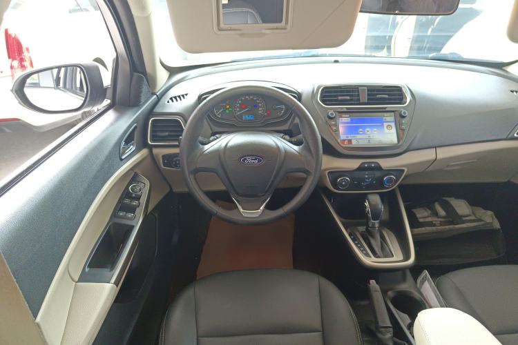 Used Ford Escort 2015 1.5L Automatic Comfort Edition
