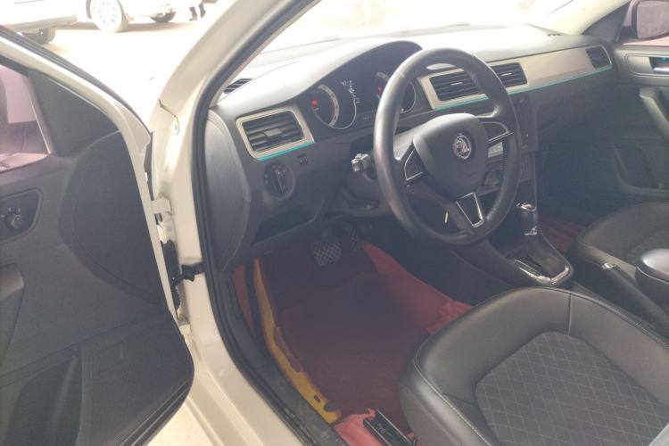 Used Skoda Rapid Spaceback 2018 1.6L Automatic Comfort Edition