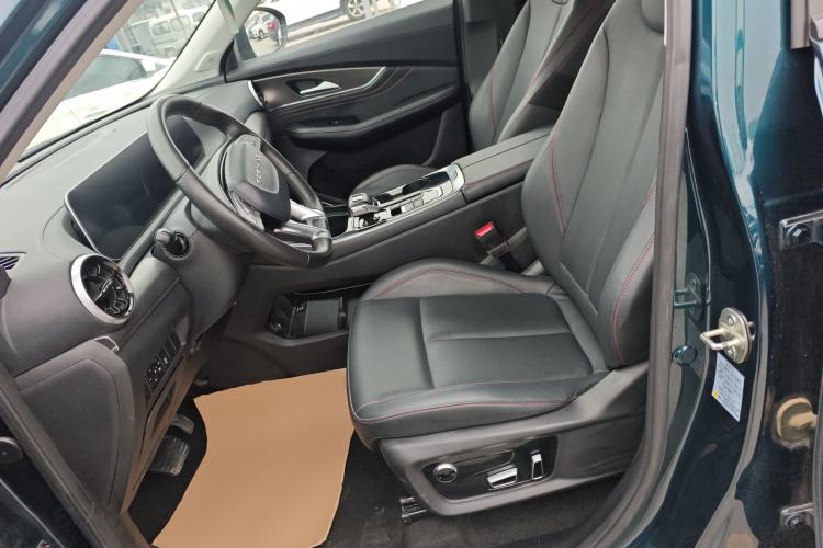 Used FORTHING T5 EVO 2021 1.5TD DCT Diamond Edition Left Front Seat