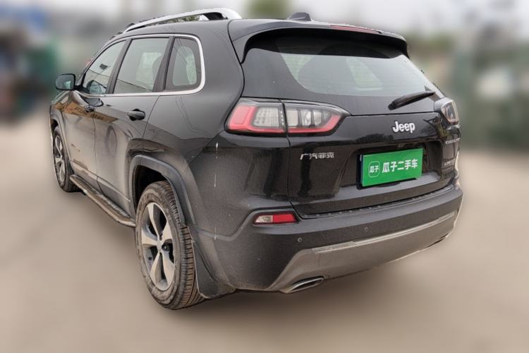 Used Jeep Cherokee 2019 2.0T 2WD Enjoyment Edition China V