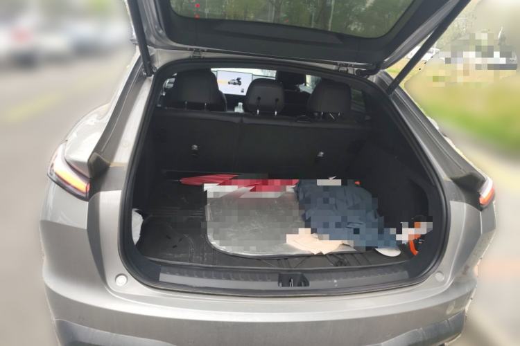 Used ONVO L60 2024 60 kWh Rear-Drive Version