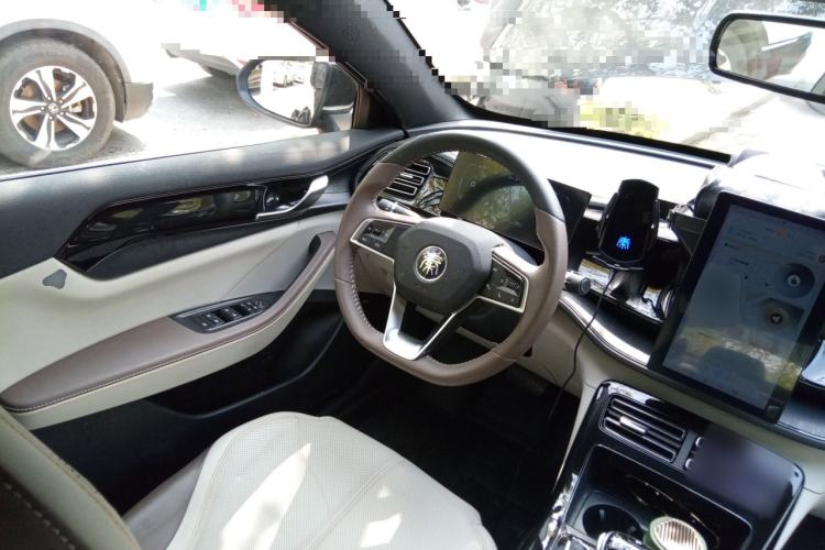 Used BYD Qin PLUS 2023 Champion Edition DM-i 55KM Leading Model
