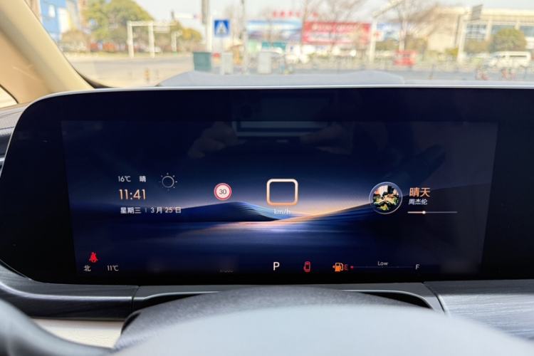 Used Buick GL8 2023 ES Lu Zun Deluxe Model
