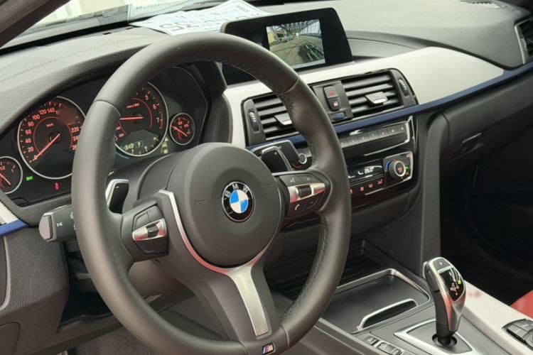 Used BMW 3 Series 2019 320i M Sport Package
