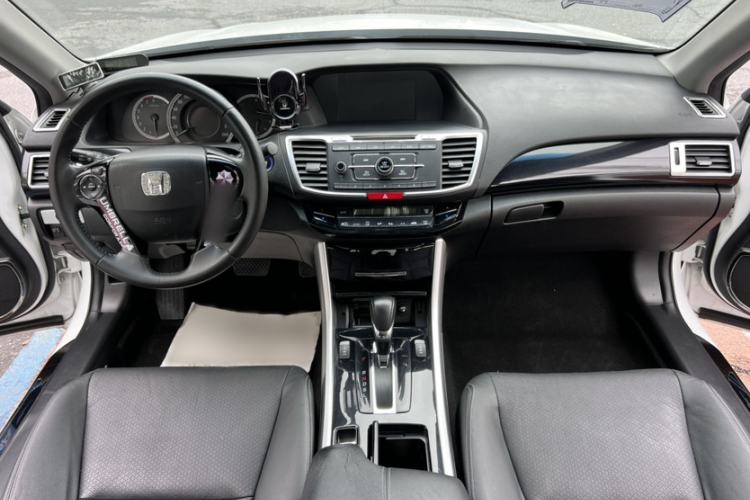 Used Honda Accord 2016 2.0L Elite Edition
