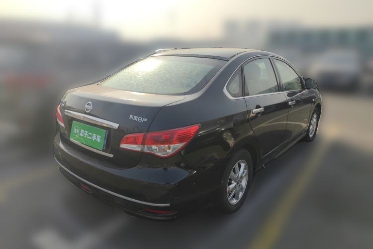 Used Nissan Sylphy 2012 Classic 1.6XE Manual Comfort Edition Rear Right 45 Deg