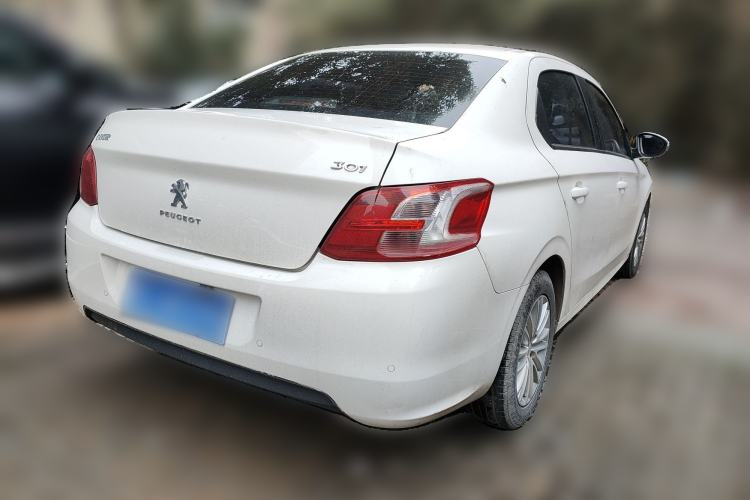 Used Peugeot 301 2014 1.6L Manual Luxury Edition
