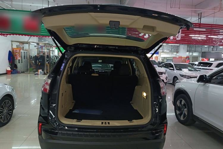 Used Ford Edge 2020 EcoBoost 245 Two-Wheel-Drive Titanium 5-Seater
