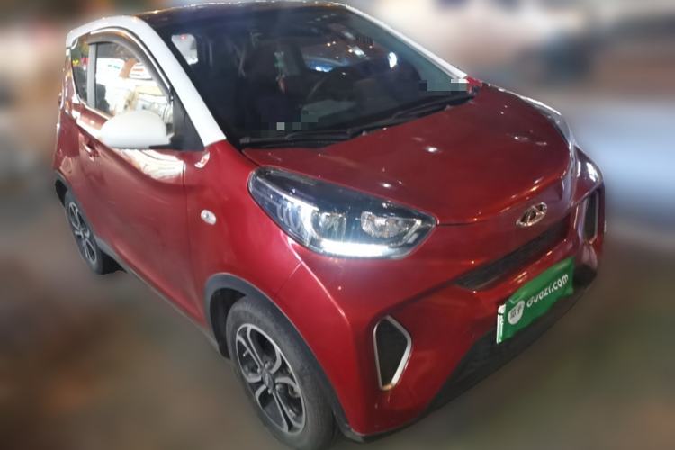 Used Chery Little Ant 2019 4-Seater Smart Edition 30.6 kWh Front Right 45 Deg