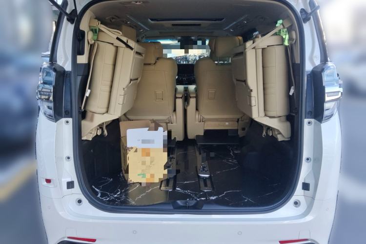 Used Toyota Vellfire 2021 Crown Dual-Engine 2.5L HV Supreme Edition
