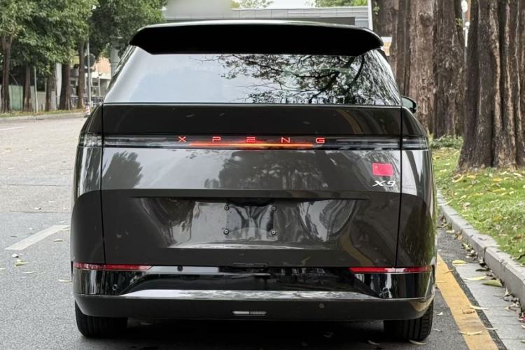 Used XPeng X9 2024 702 Ultra-Long Range Pro