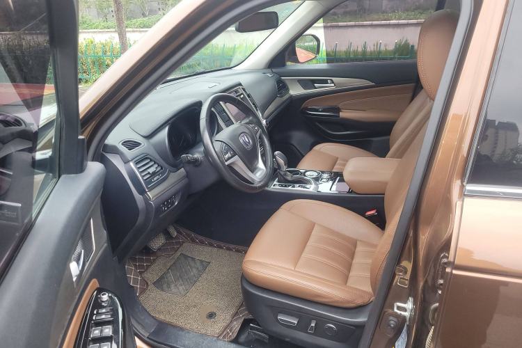 Used CHANGAN CS95 2017 2.0T Two-Wheel Drive Zhitu Edition