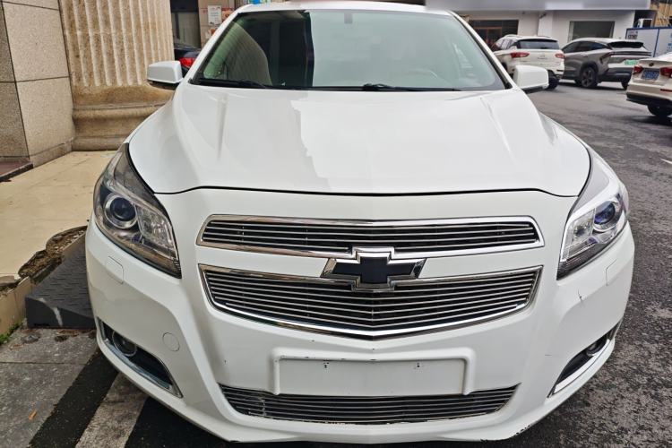 Used Chevrolet Malibu 2014 2.0L Automatic Luxury Edition Front